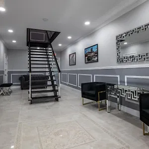 Luxury Inn